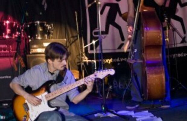 16 мая 2009 концерт Stressor автор фото Александр Закурдаев