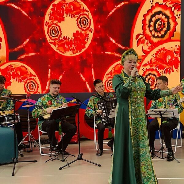 Песни фронтовых бригад