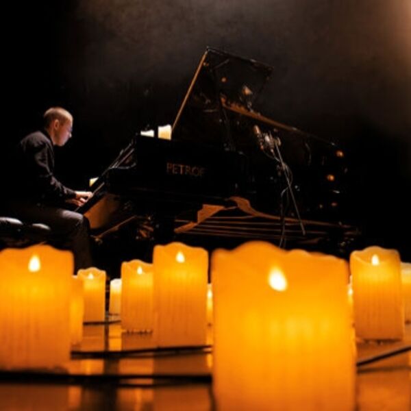 Музыкальный поединок при свечах. Орган & Рояль