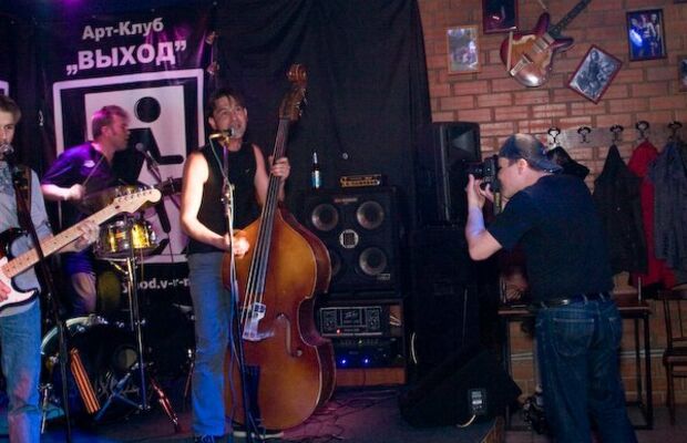 16 мая 2009 концерт Stressor автор фото Александр Закурдаев