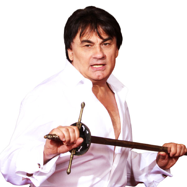 Александр Серов