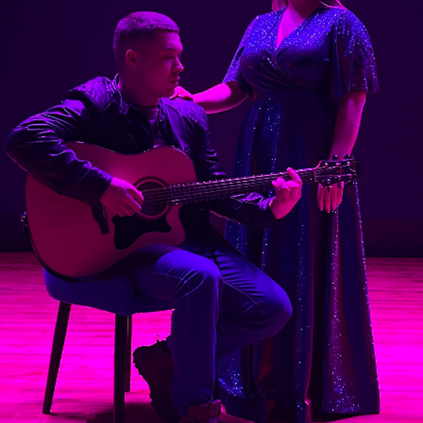 Бумажный самолет. Патриотический концерт