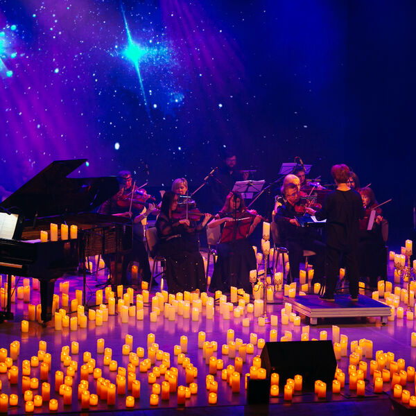 Музыка киношедевров в сиянии тысячи свечей