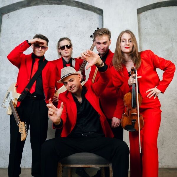 Рождественская лирика с Barry’s Band