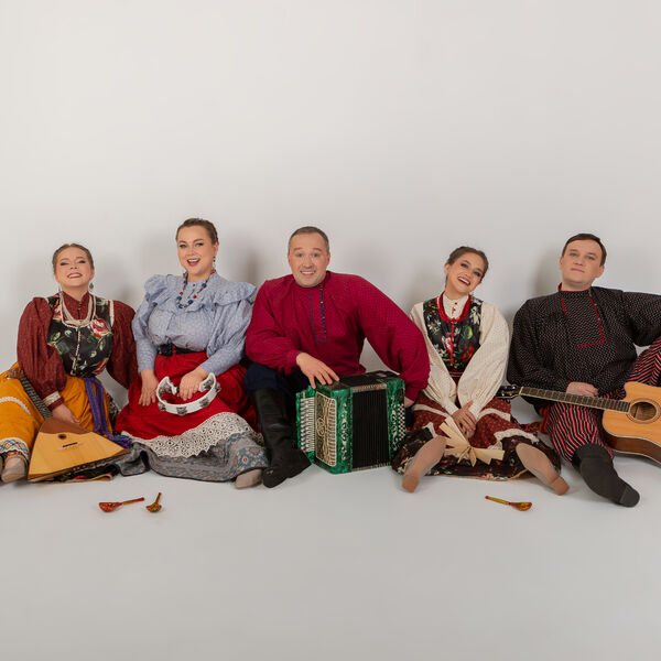 Ансамбль «Пташица». Запели песни, заиграли...