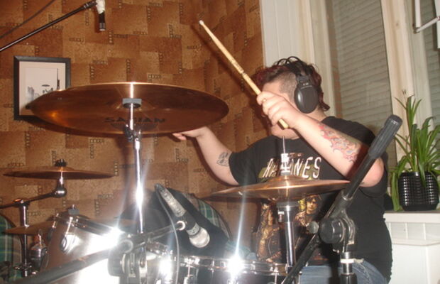 The London Studio (запись сингла Молы-Роллы)