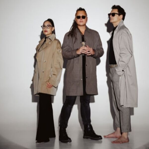 Cozy Ghost Trio и оркестр «Модерн