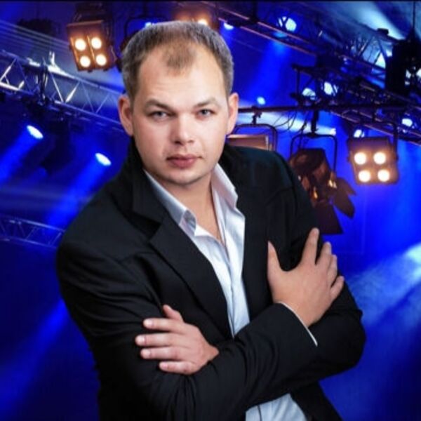 Концерт Алексея Брянцева