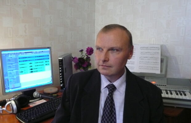 Автор песен и музыки Владимир Шабля