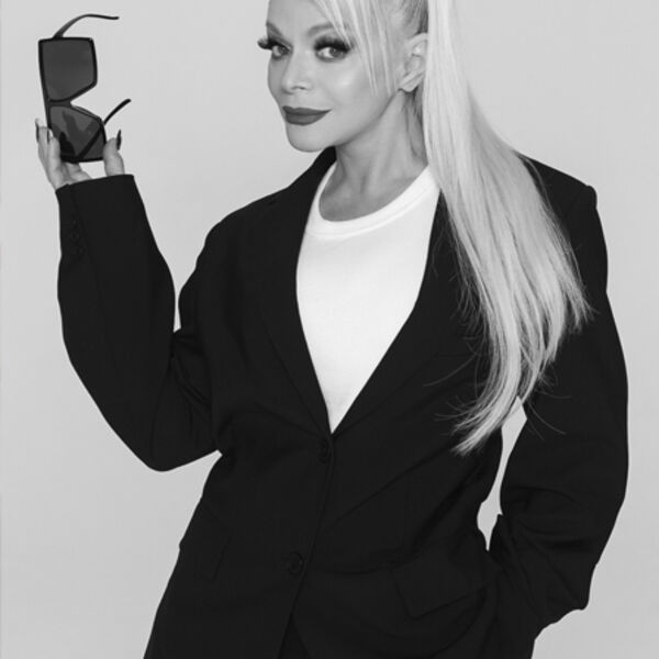 Лариса Долина