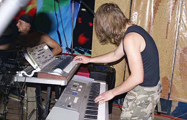 клуб "ХОТТЕЙ"