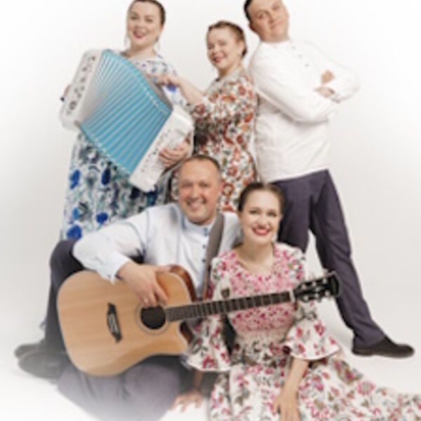 Ансамбль Пташица. Запели песни, заиграли...(Дмитров)