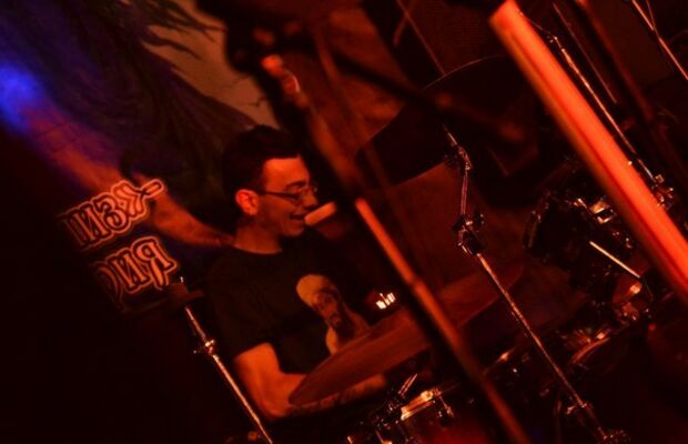 С разных концертов