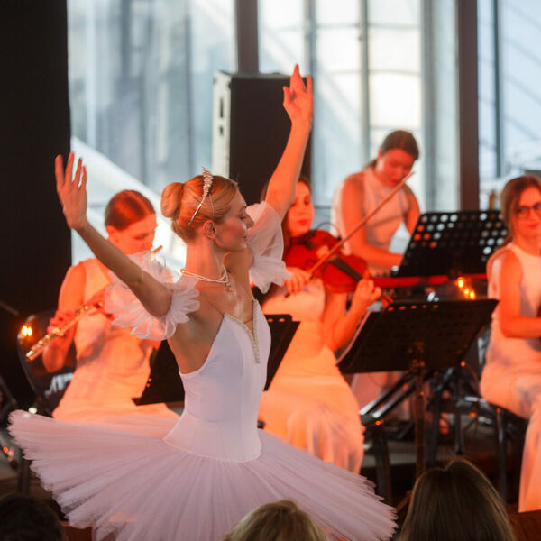 Чайковский при свечах: Рождественский концерт музыки и балета