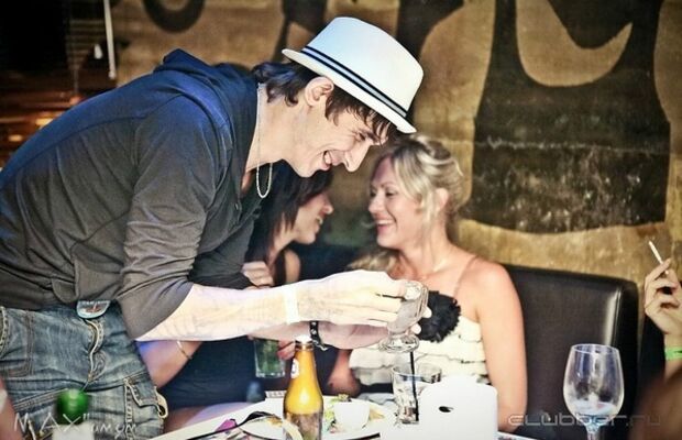 Гастрольная жизнь