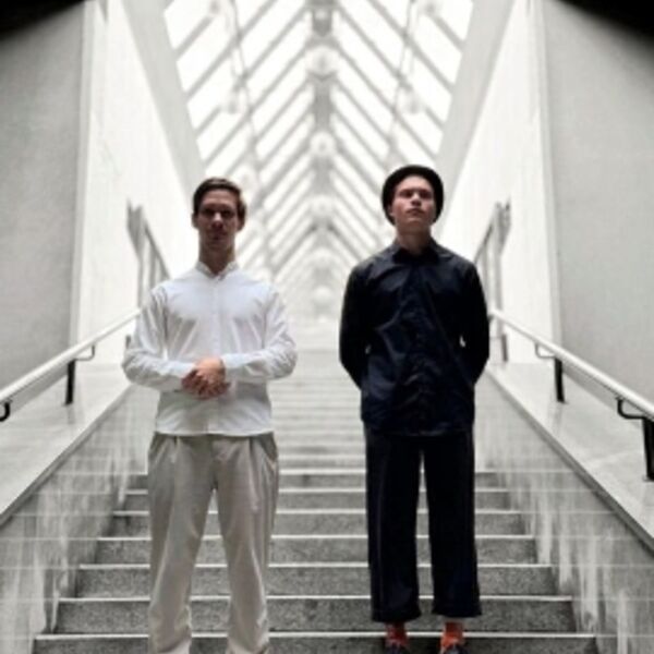 Концерт дуэта «По ту сторону»