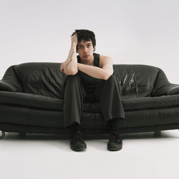 Тима ищет свет