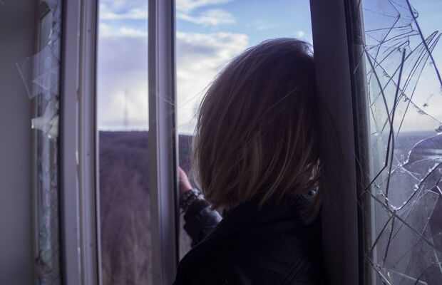 Spitz in the Void / Шпиц в пустоте (фотосет)