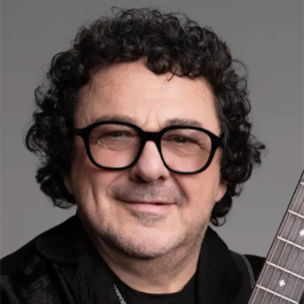 Игорь Саруханов