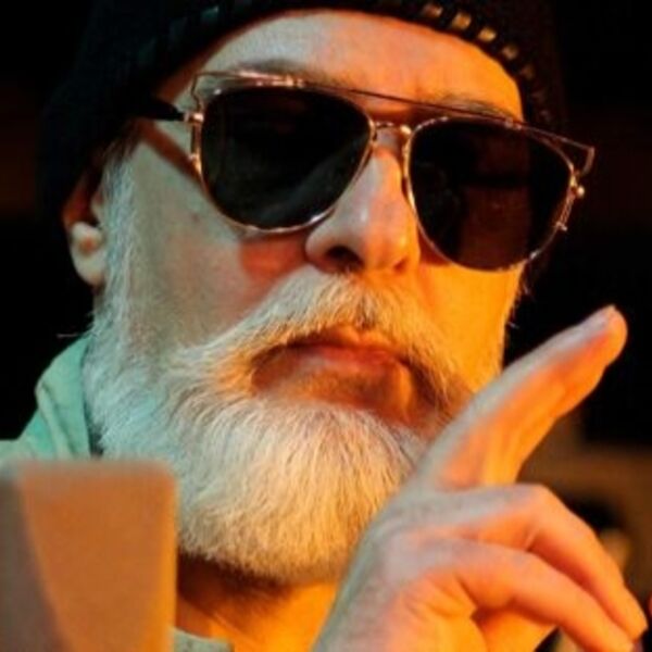 Dr. Markin Band / На орбите Земли