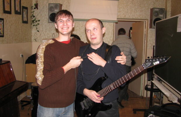 НЕМНОЖКО О НАС... 