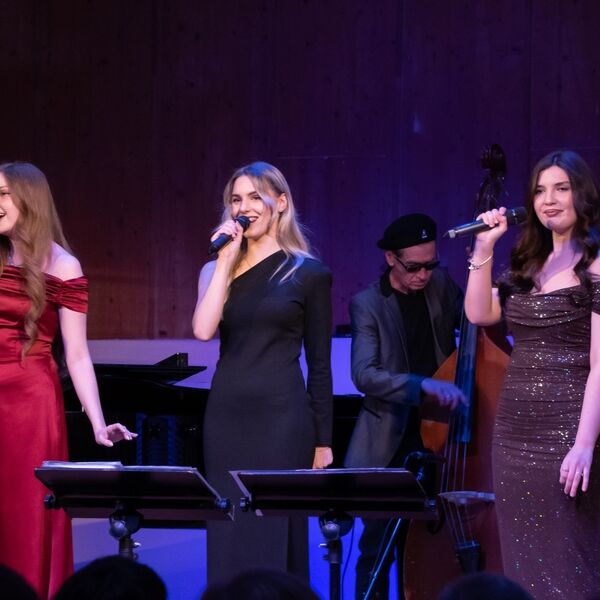 Мир. Труд. Джаз