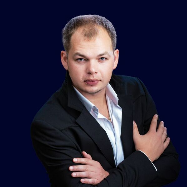 Алексей Брянцев