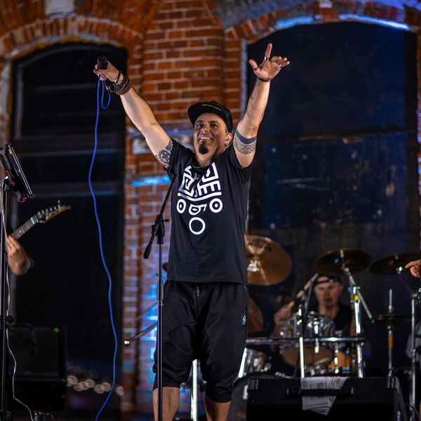 Бо. Трибьют-шоу «Ляпис Трубецкой» против «Жуков»