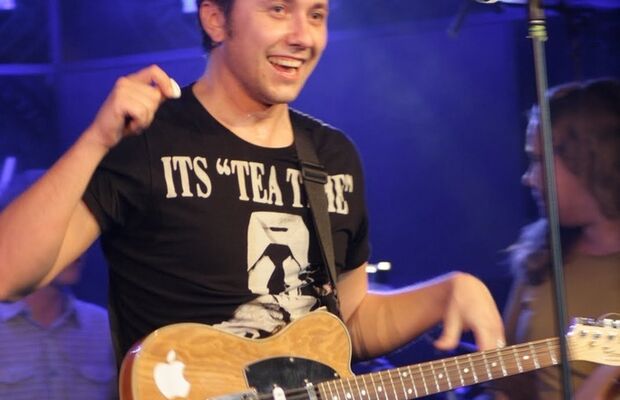 День рождение Пинаколады в клубе «$8 ½»