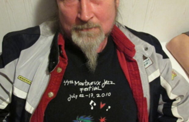 Stage installation 8