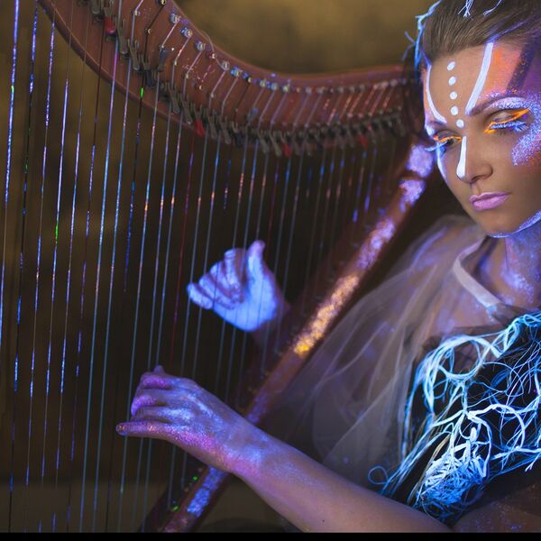 Арфа в темноте