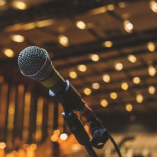 Восемь комиков