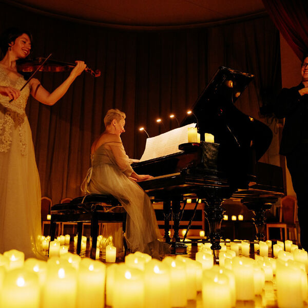 Саундтреки из видеоигр при свечах