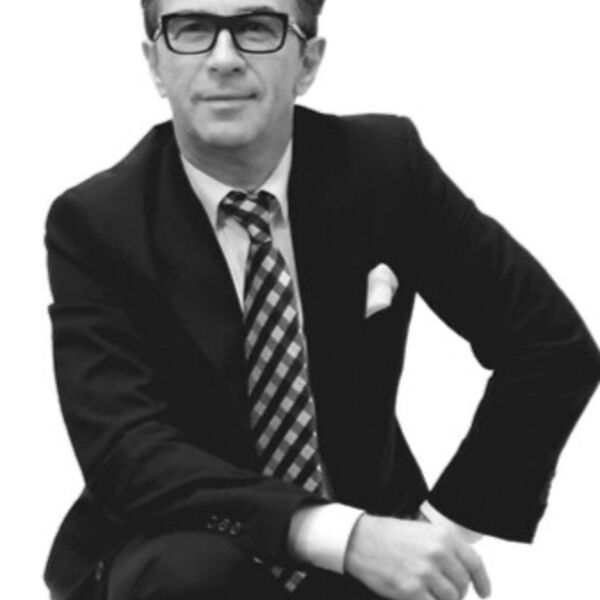 Валерий Сюткин и группа Рок-н-ролл бэнд.