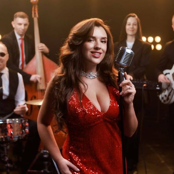 Rock-in-jazz.  Анастасия Катаева & MangarovBand