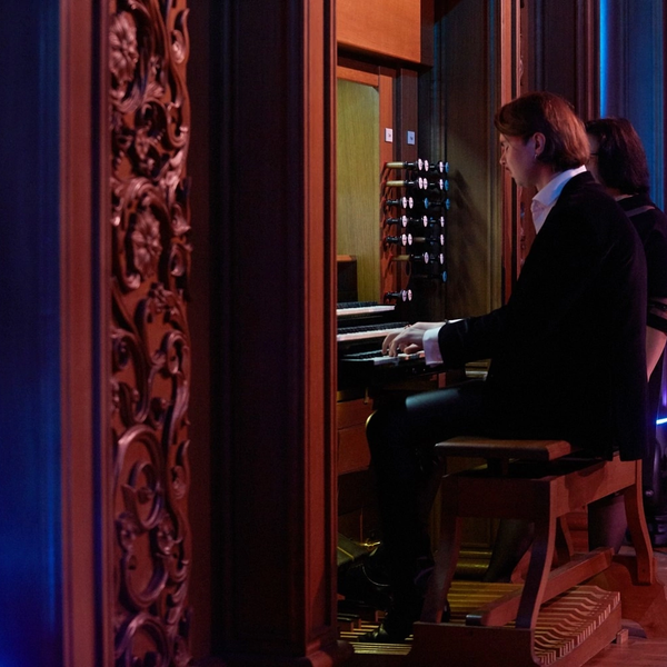 Многоликий орган: от Баха до Хачатуряна