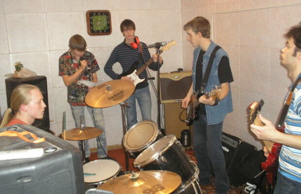 Гаражные репетиции. Начало творческой деятельности (октябрь 2010г)