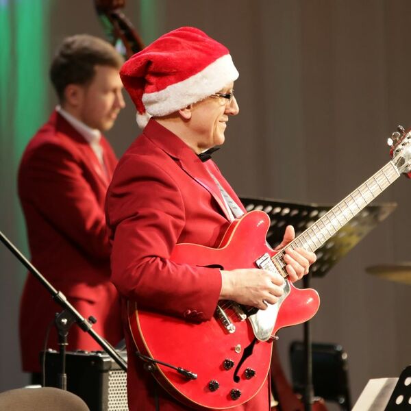 Оркестр им. Назаретова. Новогодний джаз