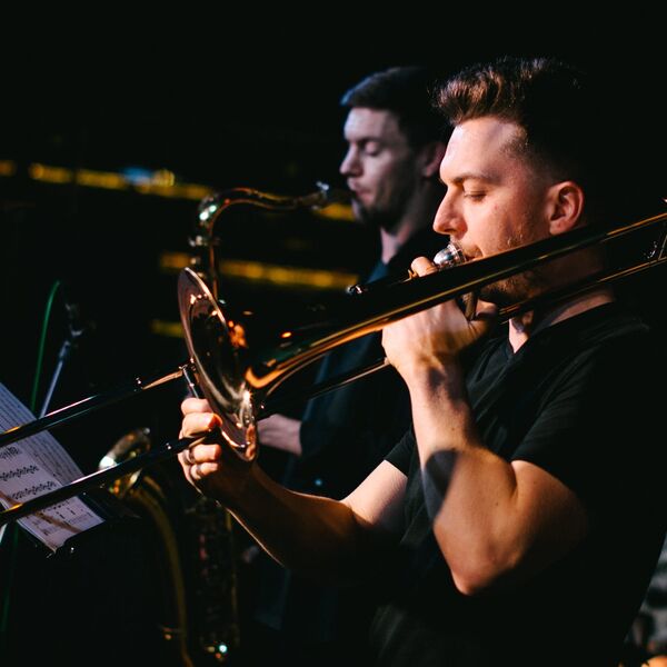 Трибьют Rihanna