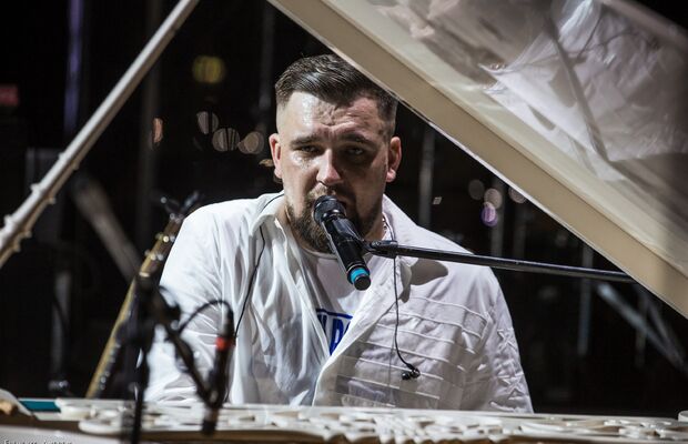 Баста в Ледовом