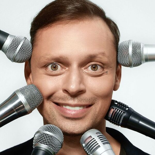 Виктор Комаров