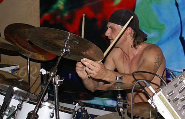 клуб "ХОТТЕЙ"