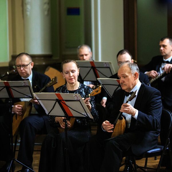 Хоровод снежинок