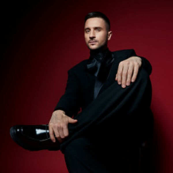 Сергей Лазарев