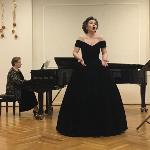 Весенний букет. Эльвира Саниевская