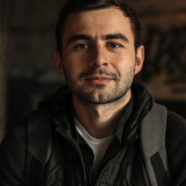 Хугаев комик. Хетак хугаев. Хетаг хугаев торс. Хетаг хугаев комик. Хетаг хугаев фото.