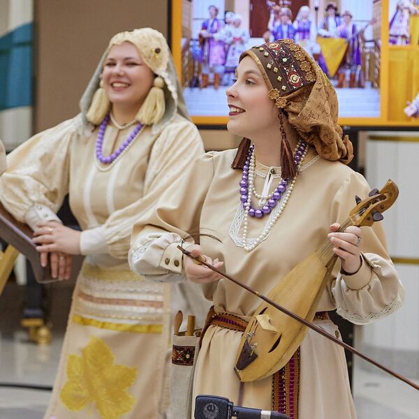 Праздничные звоны. СмоРодина