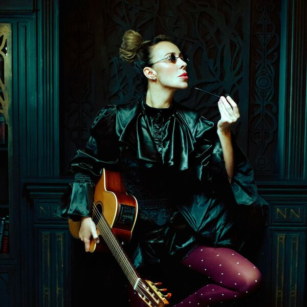 Люся Светлова