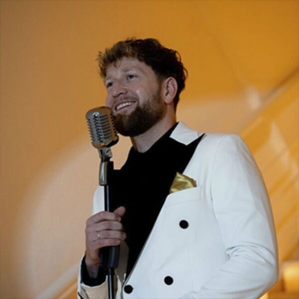 Магия джаза при свечах