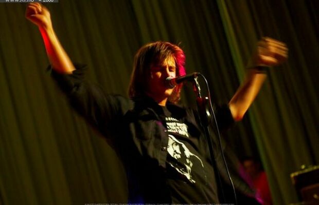 Краткий фоторепортаж о поездке гр."Чернозём" в академгородок Новосибирска на концерт памяти И.Ф.Летова